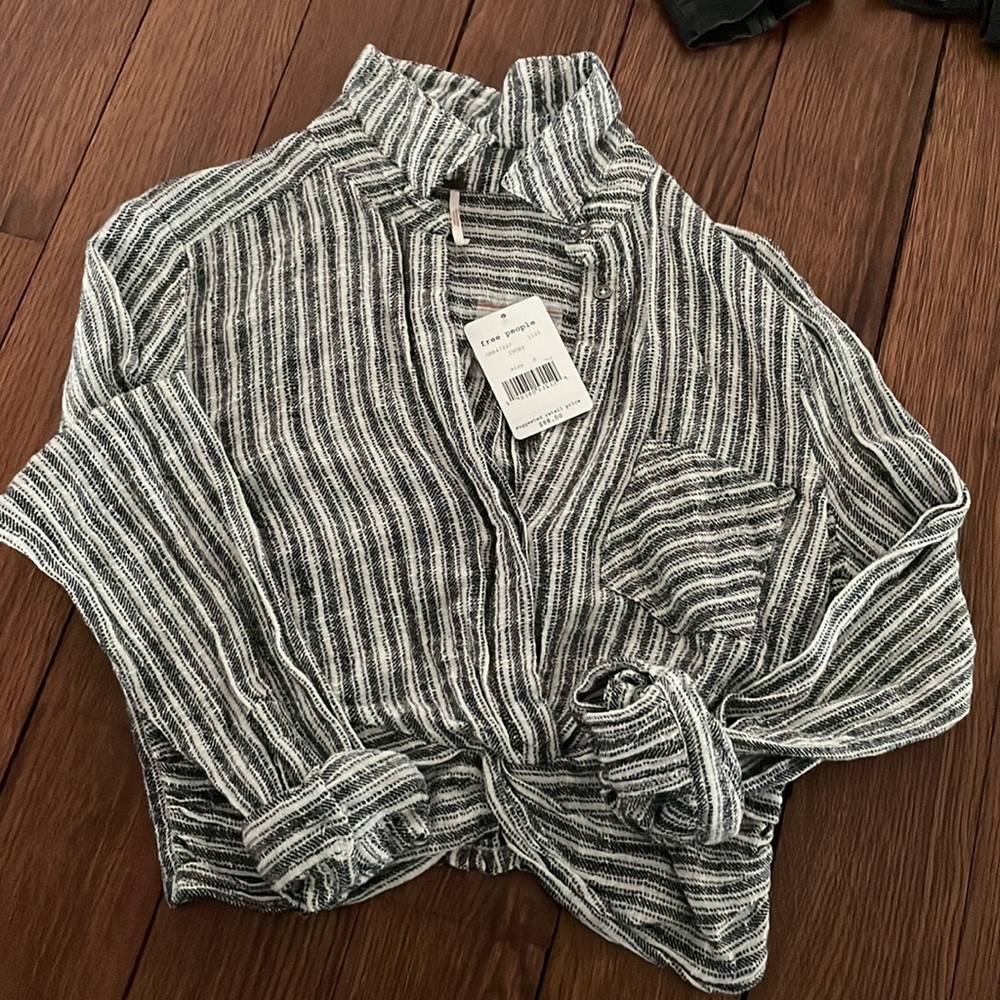 NWT! Free people button down collared shirt